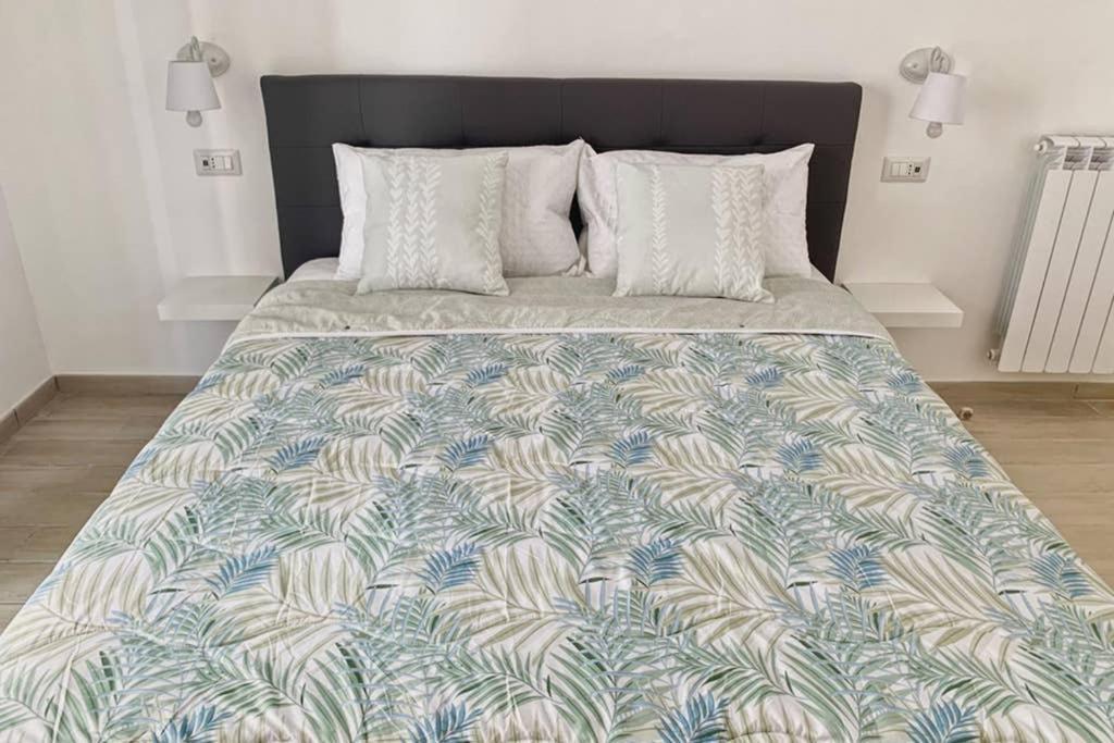 Ladyma Sorrento Apartment Luaran gambar